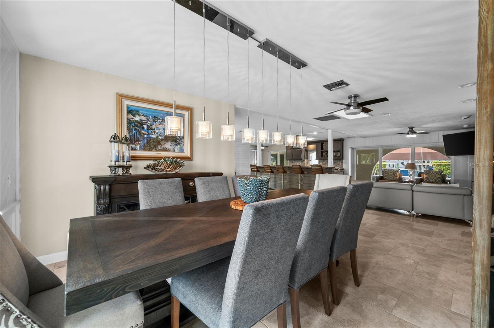 Image 13 of 67 For 2129 Tobago Circle