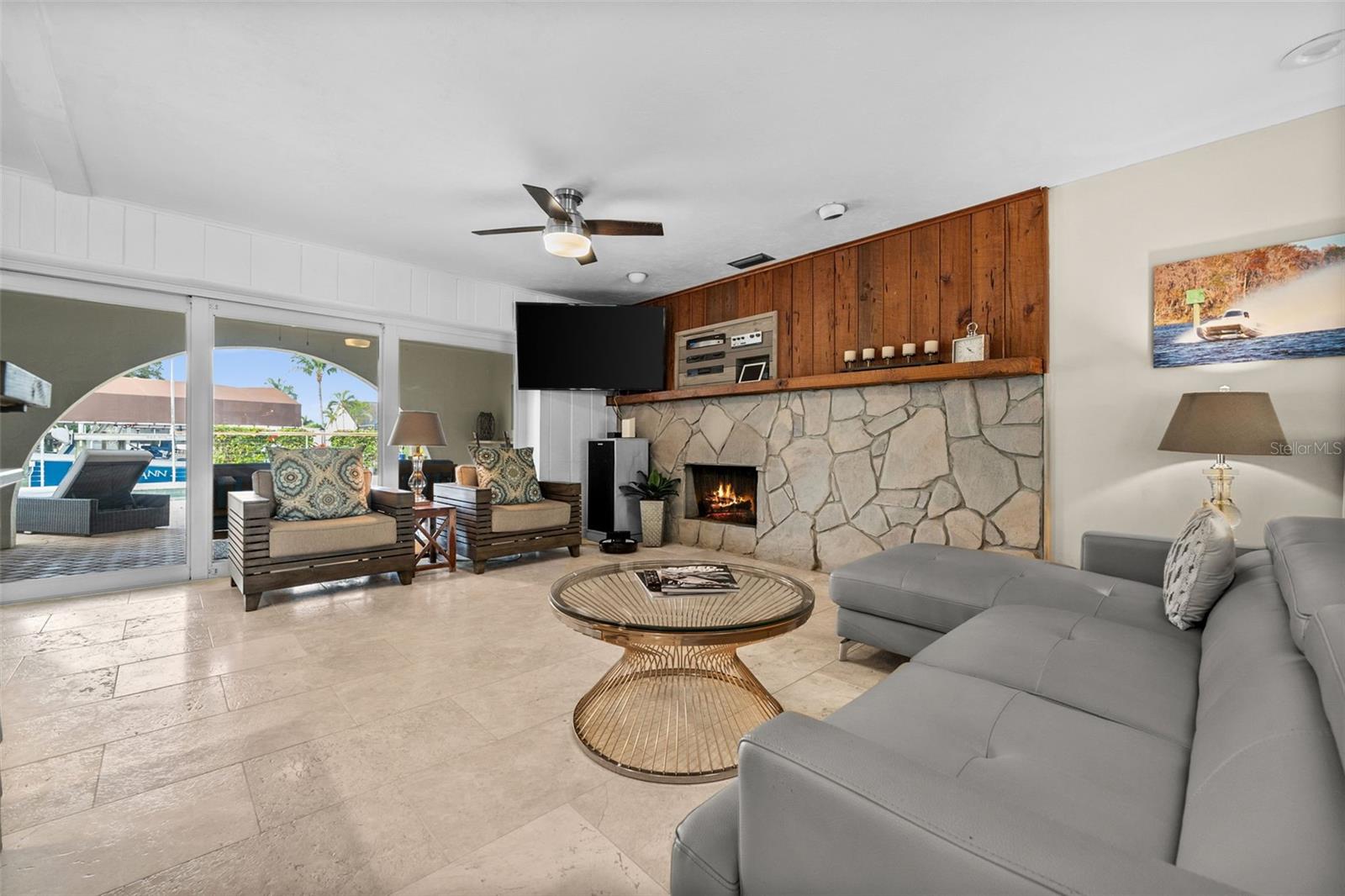 Image 14 of 67 For 2129 Tobago Circle