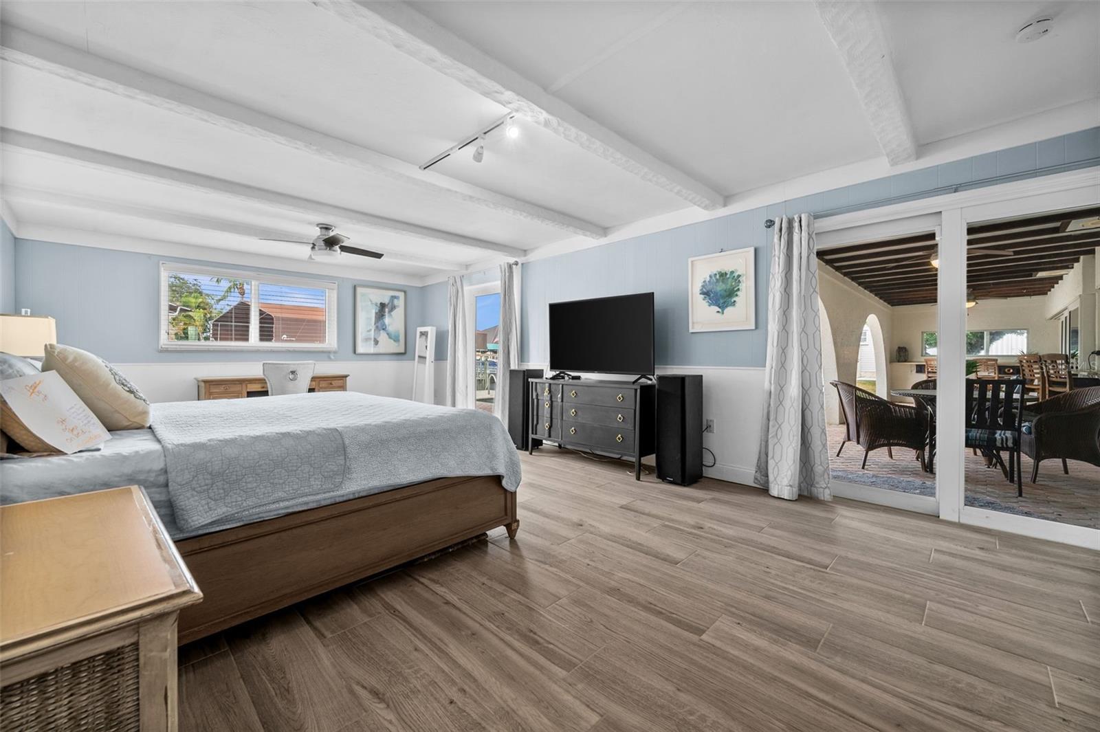 Image 18 of 67 For 2129 Tobago Circle