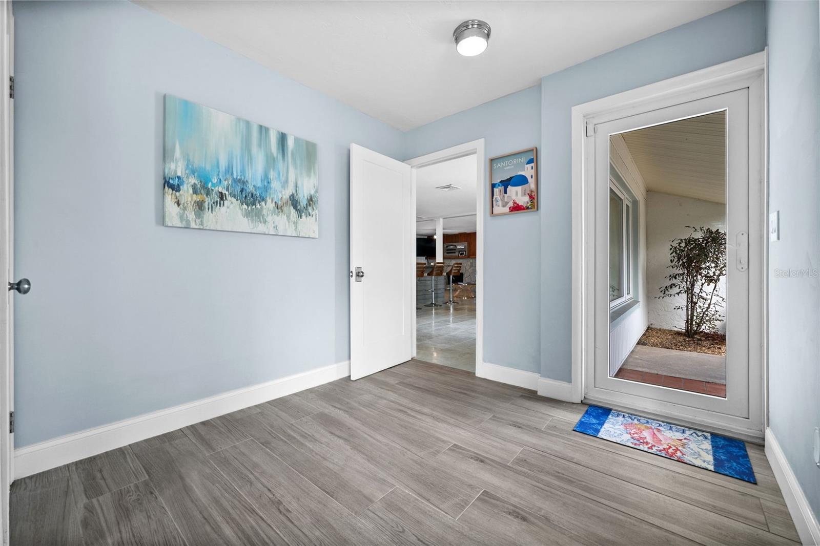 Image 24 of 67 For 2129 Tobago Circle