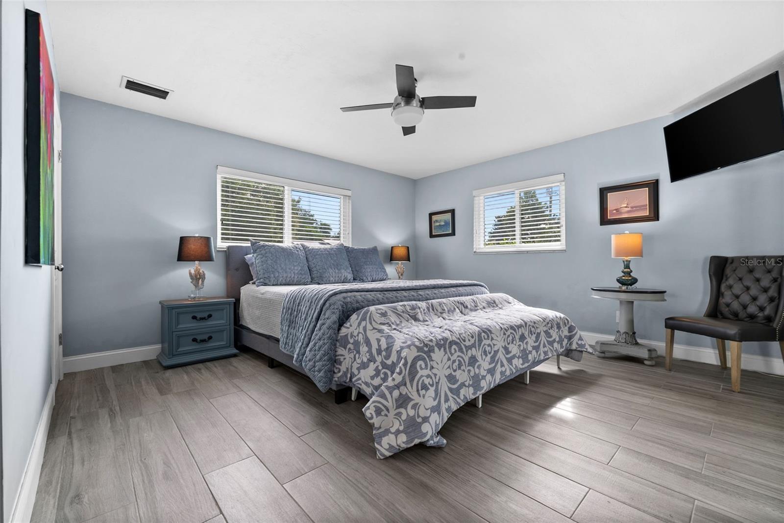 Image 26 of 67 For 2129 Tobago Circle