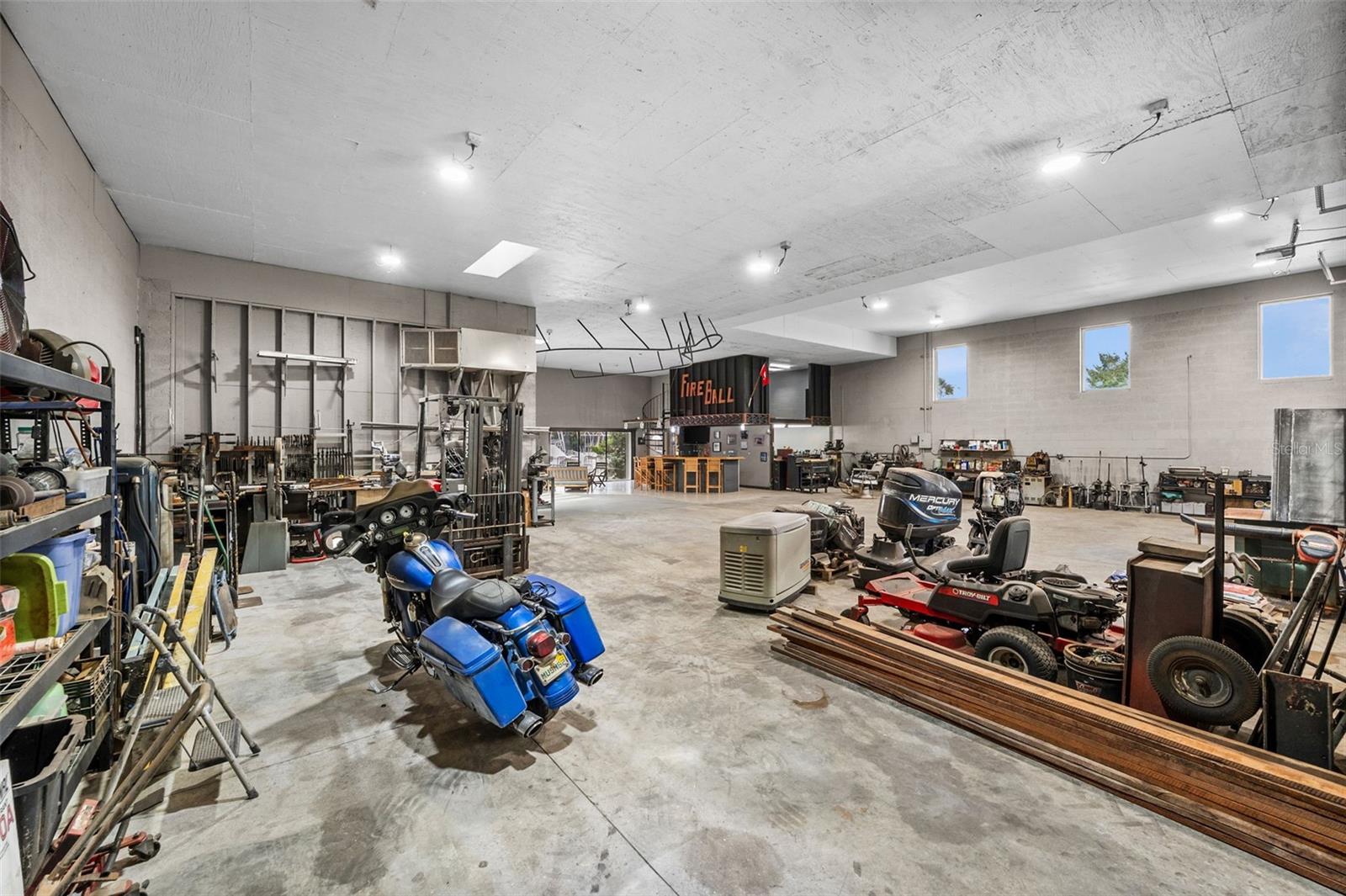 Image 45 of 67 For 2129 Tobago Circle