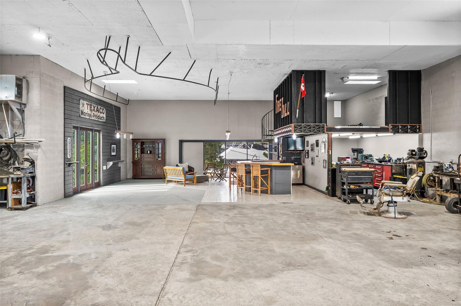 Image 49 of 67 For 2129 Tobago Circle