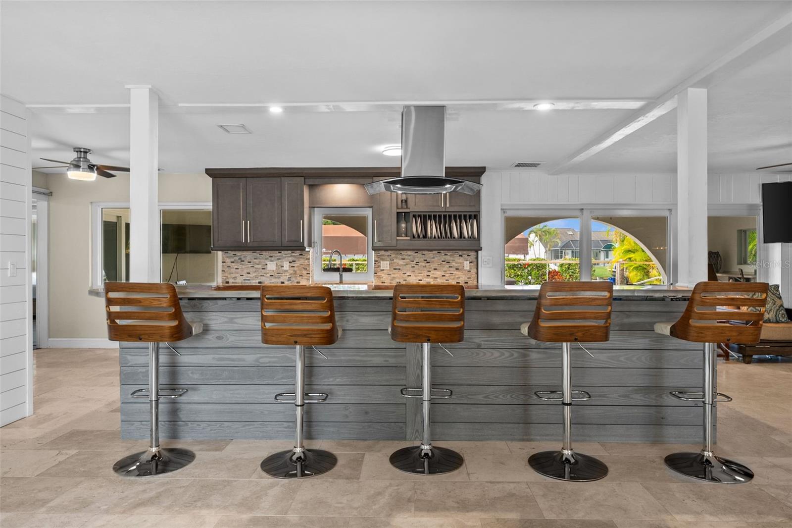 Image 5 of 67 For 2129 Tobago Circle