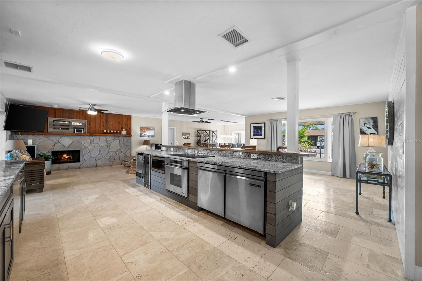 Image 8 of 67 For 2129 Tobago Circle