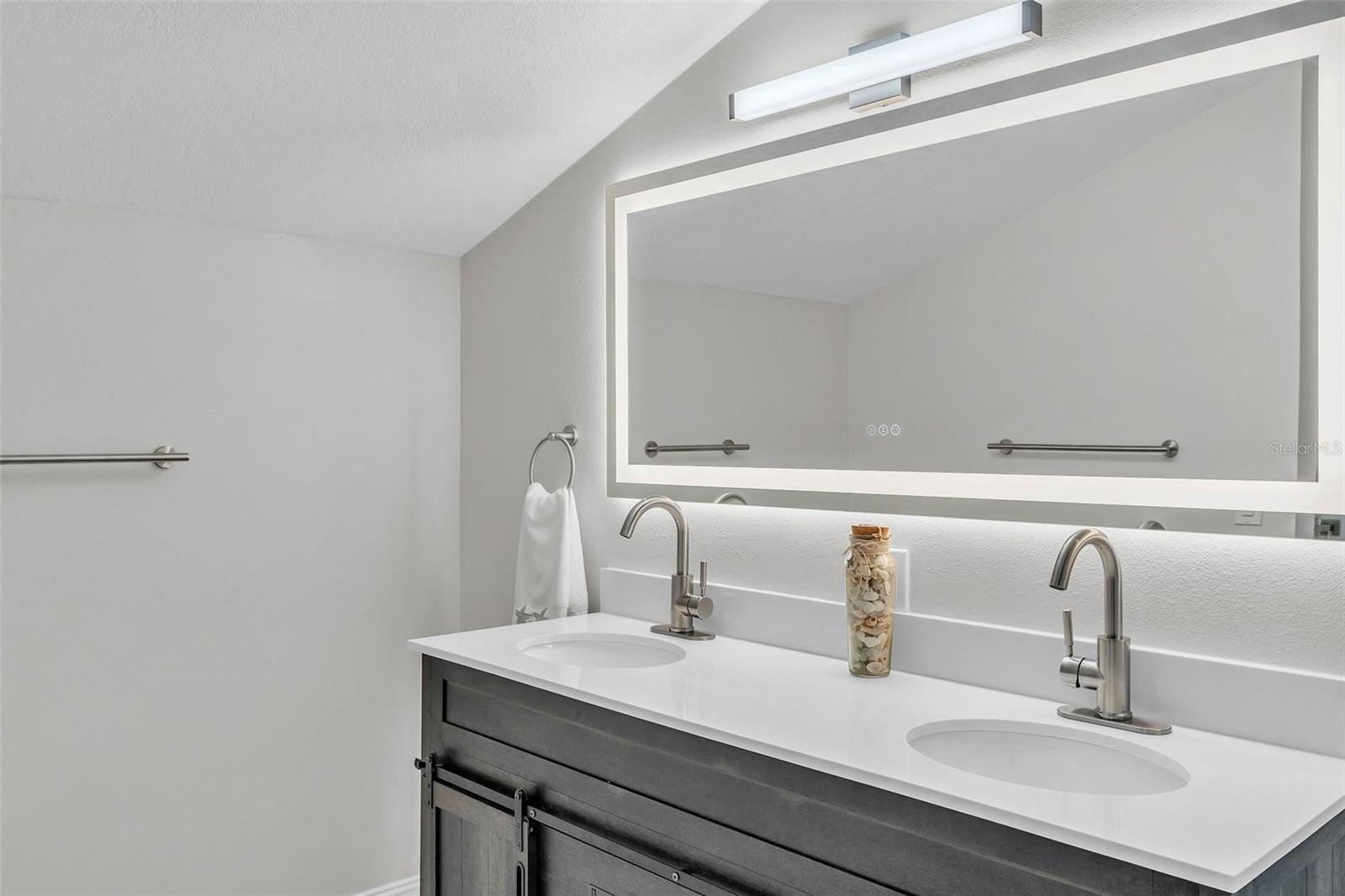 Image 27 of 50 For 4520 Pine Hollow Drive