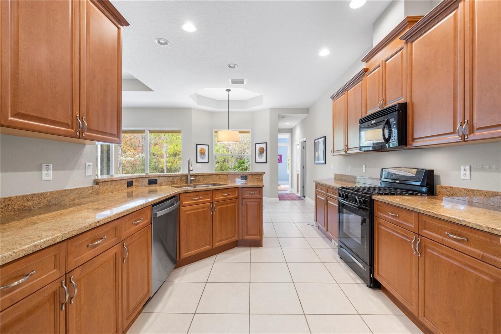 Image 26 of 68 For 12013 Meridian Point Drive