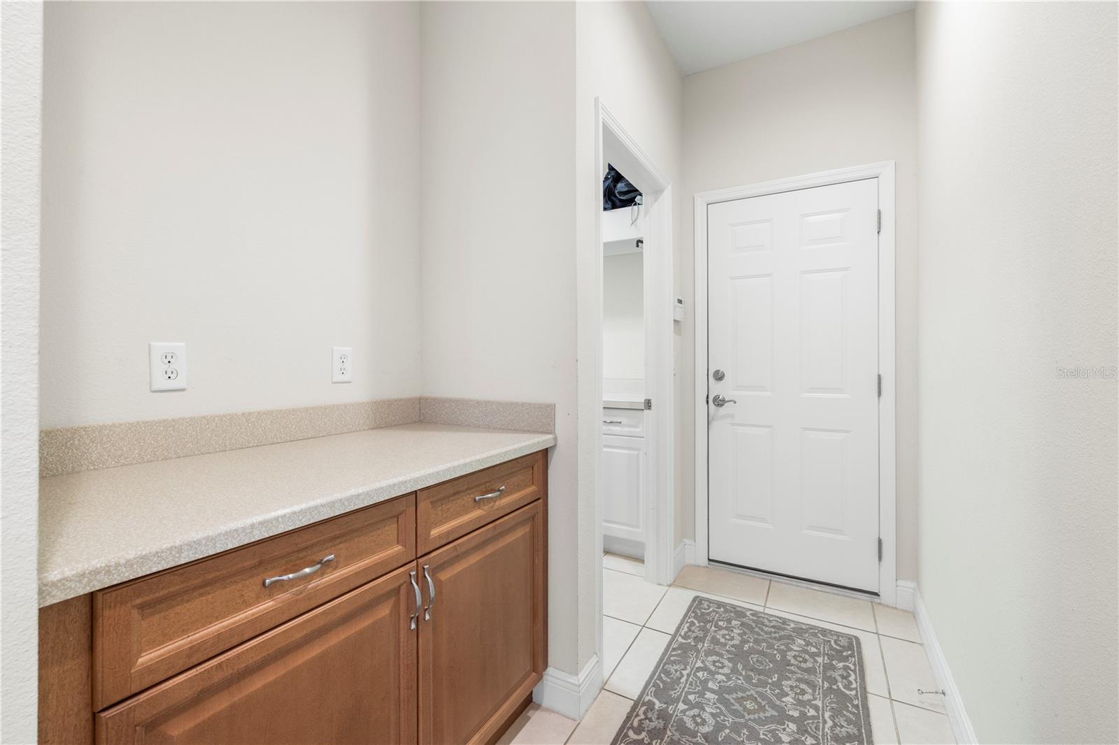 Image 38 of 68 For 12013 Meridian Point Drive