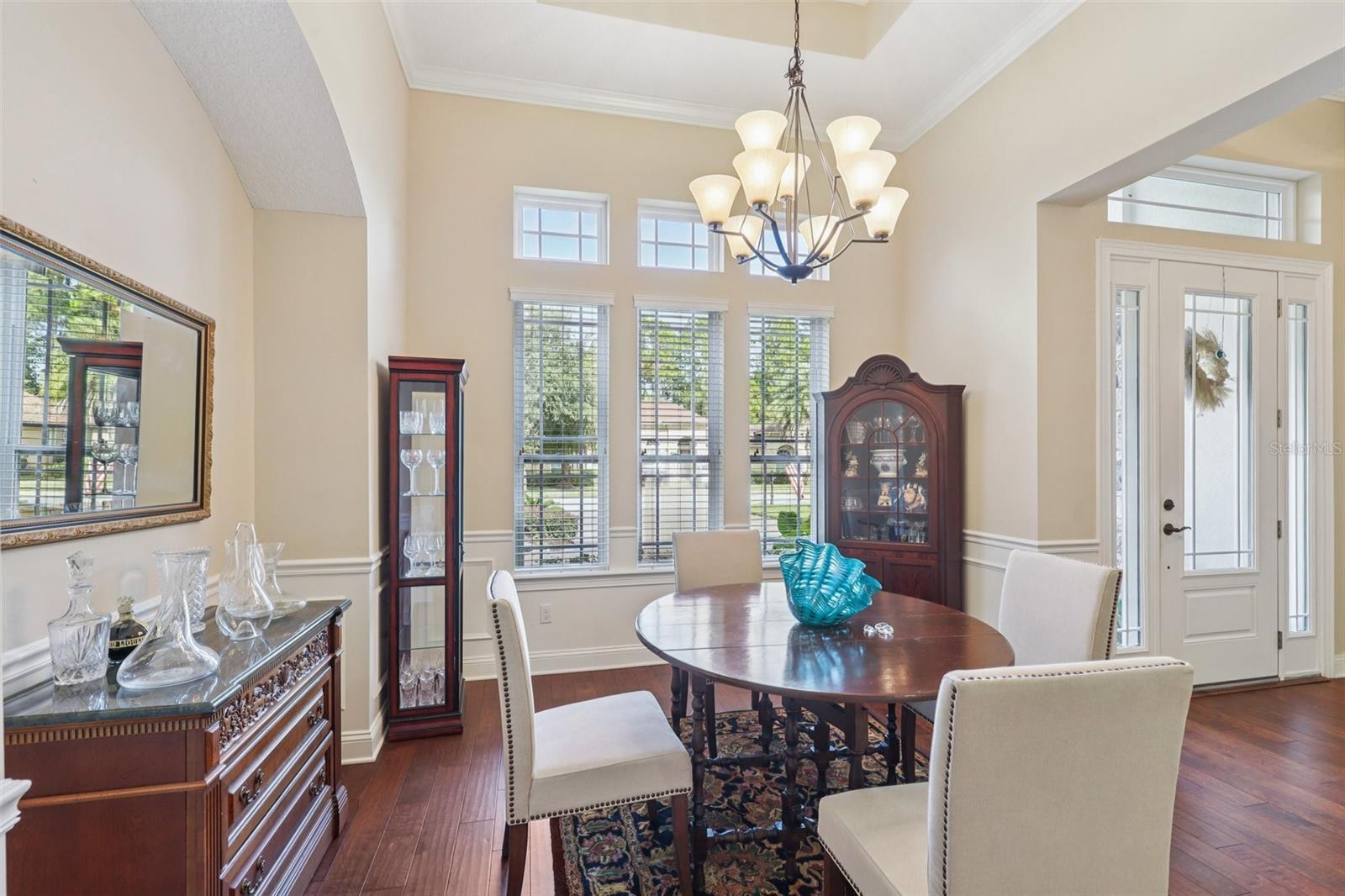 Image 15 of 67 For 187 Appaloosa Avenue