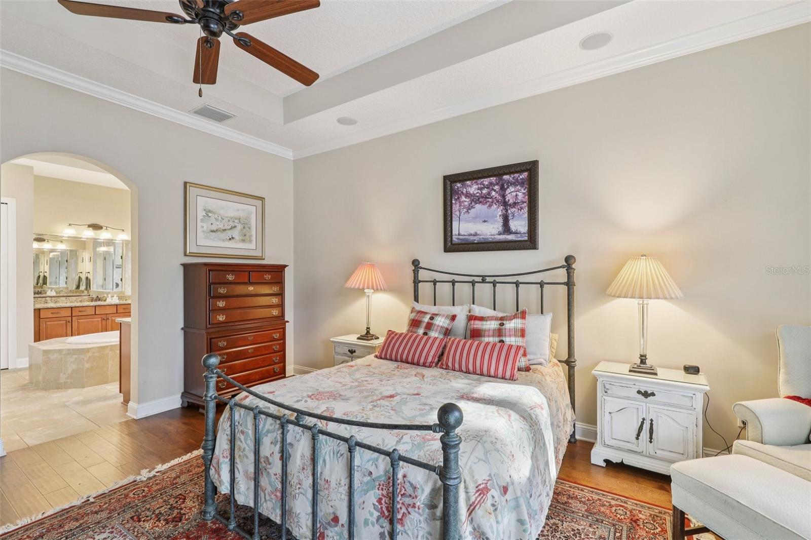 Image 24 of 67 For 187 Appaloosa Avenue