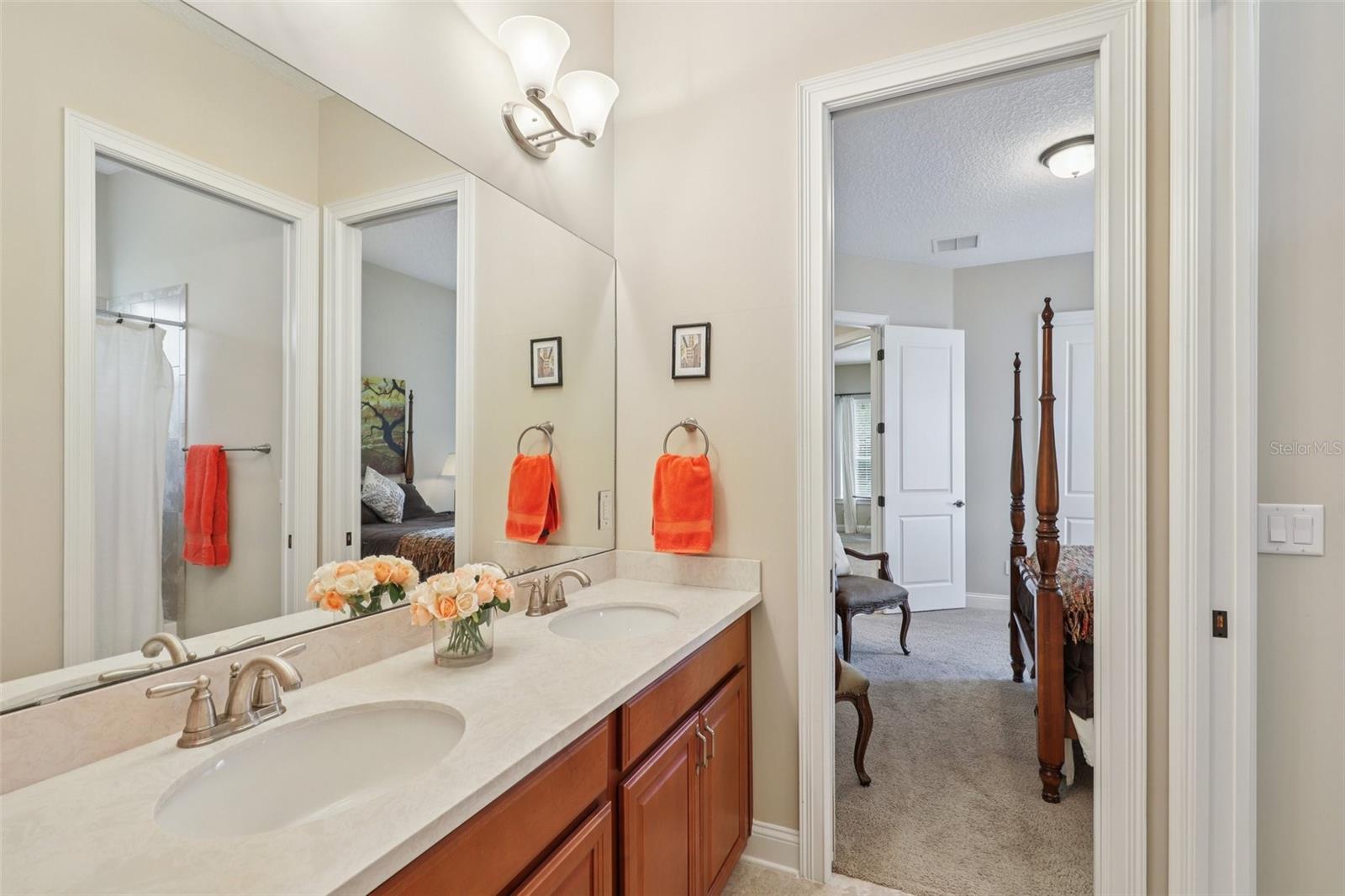 Image 33 of 67 For 187 Appaloosa Avenue