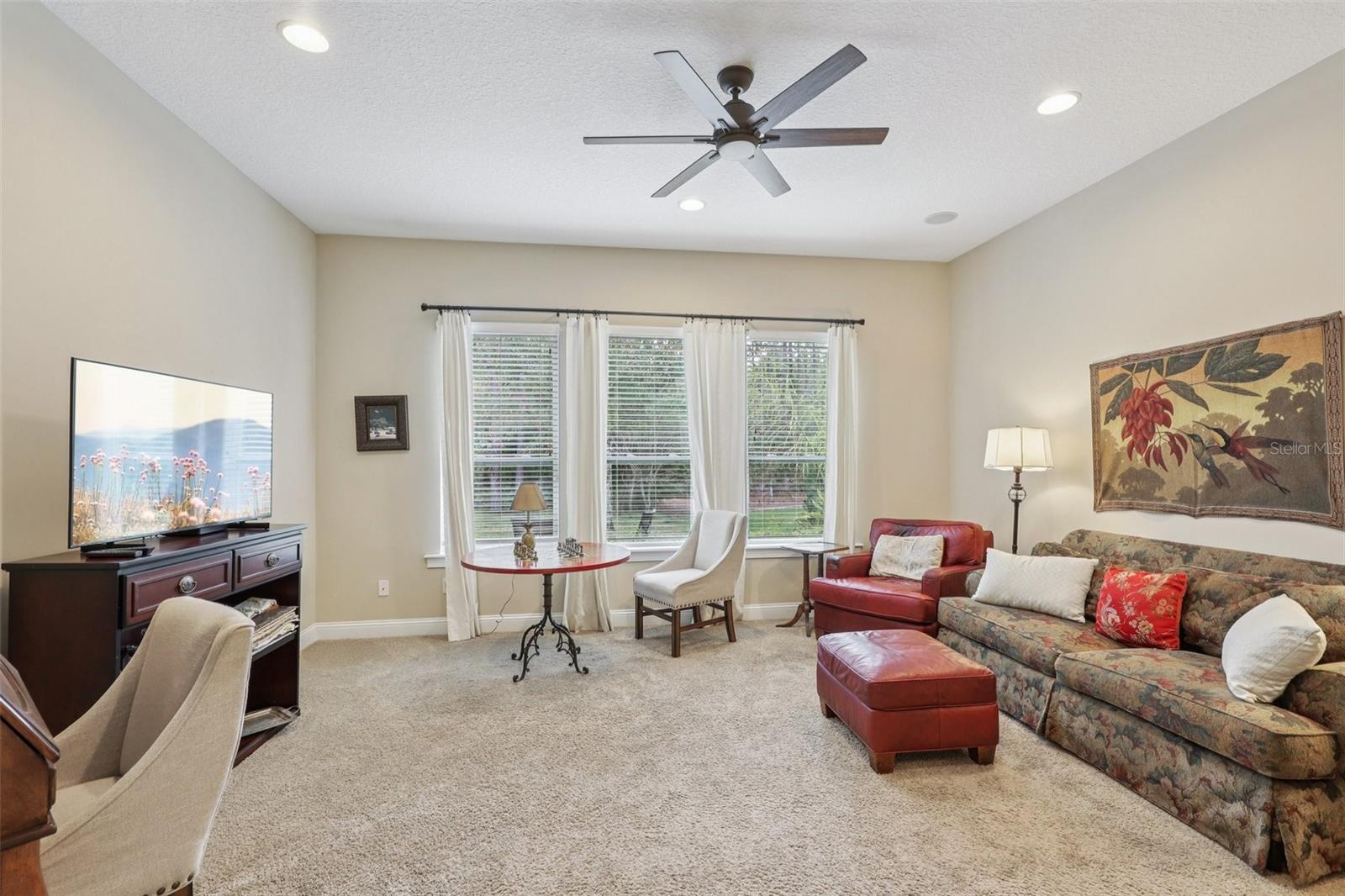 Image 37 of 67 For 187 Appaloosa Avenue