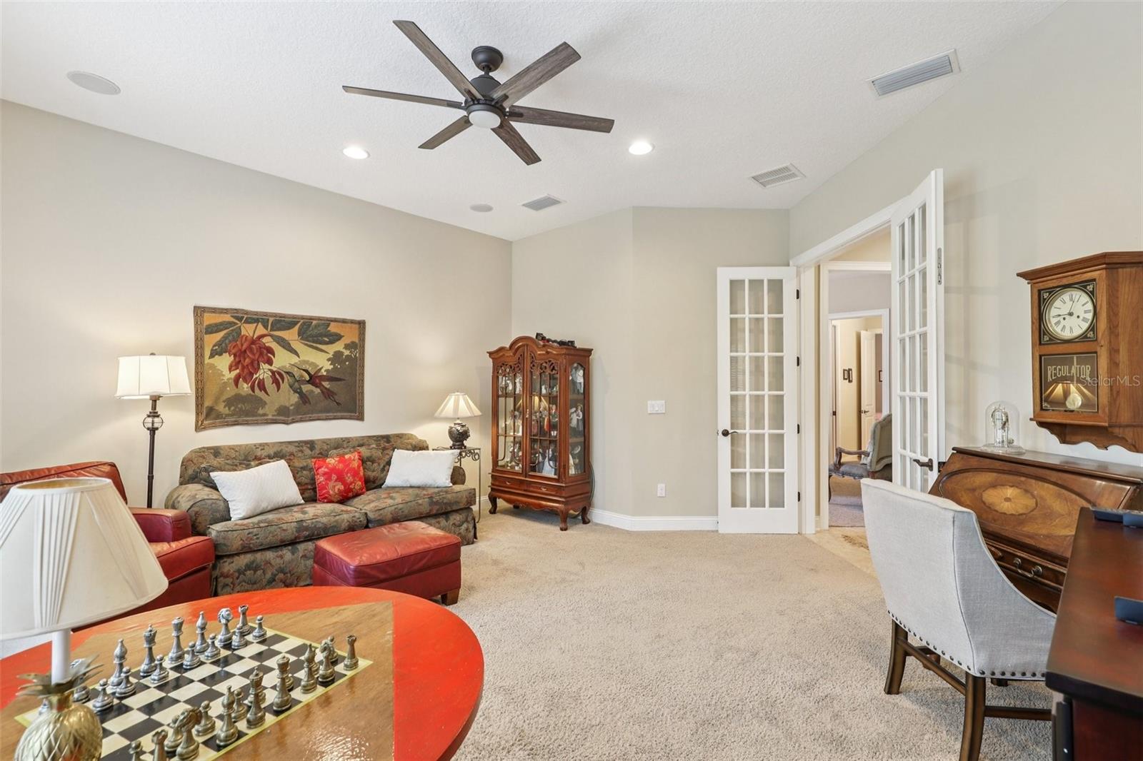 Image 38 of 67 For 187 Appaloosa Avenue