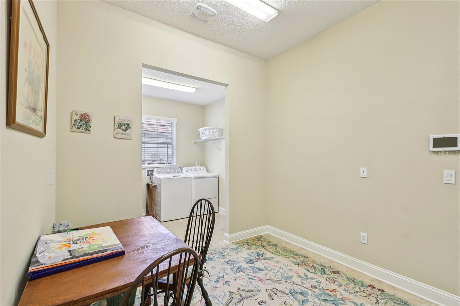 Image 40 of 67 For 187 Appaloosa Avenue