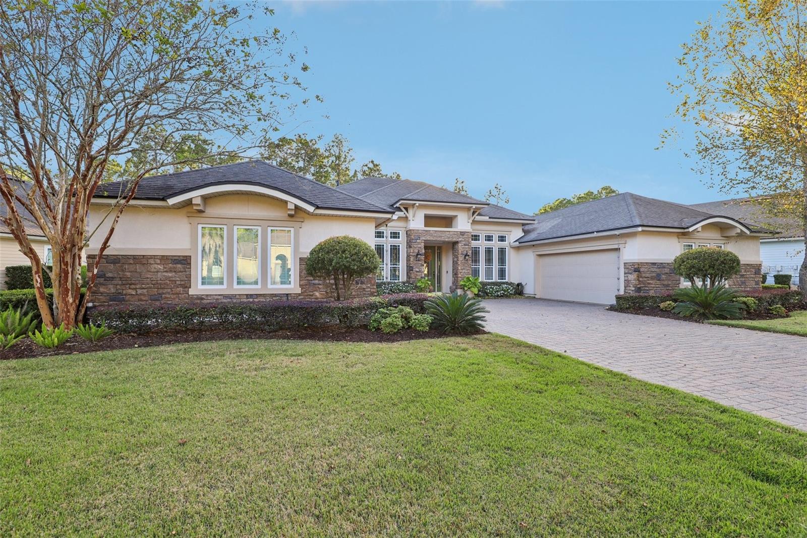 Image 5 of 67 For 187 Appaloosa Avenue