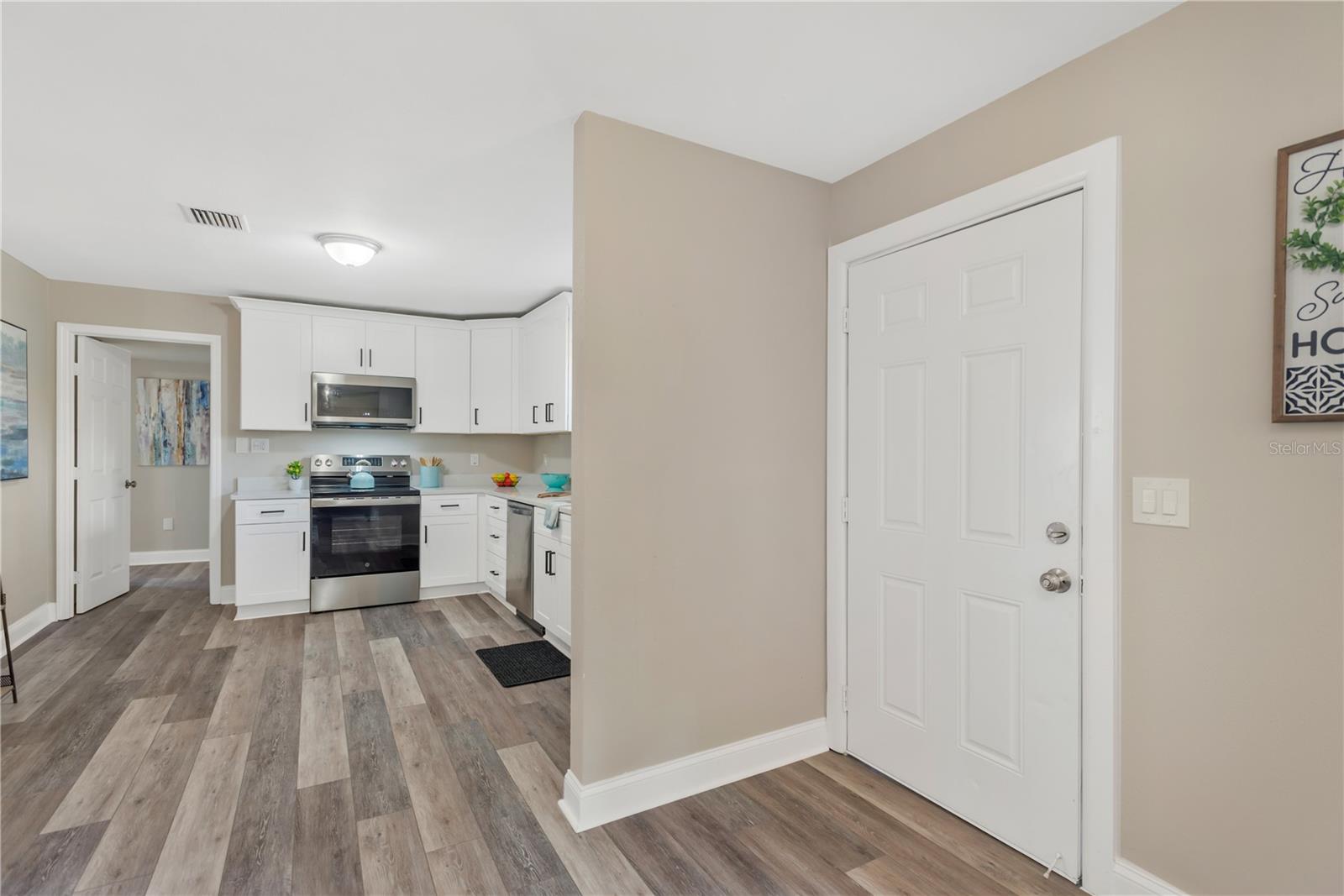 Image 20 of 20 For 5226 Lime Avenue