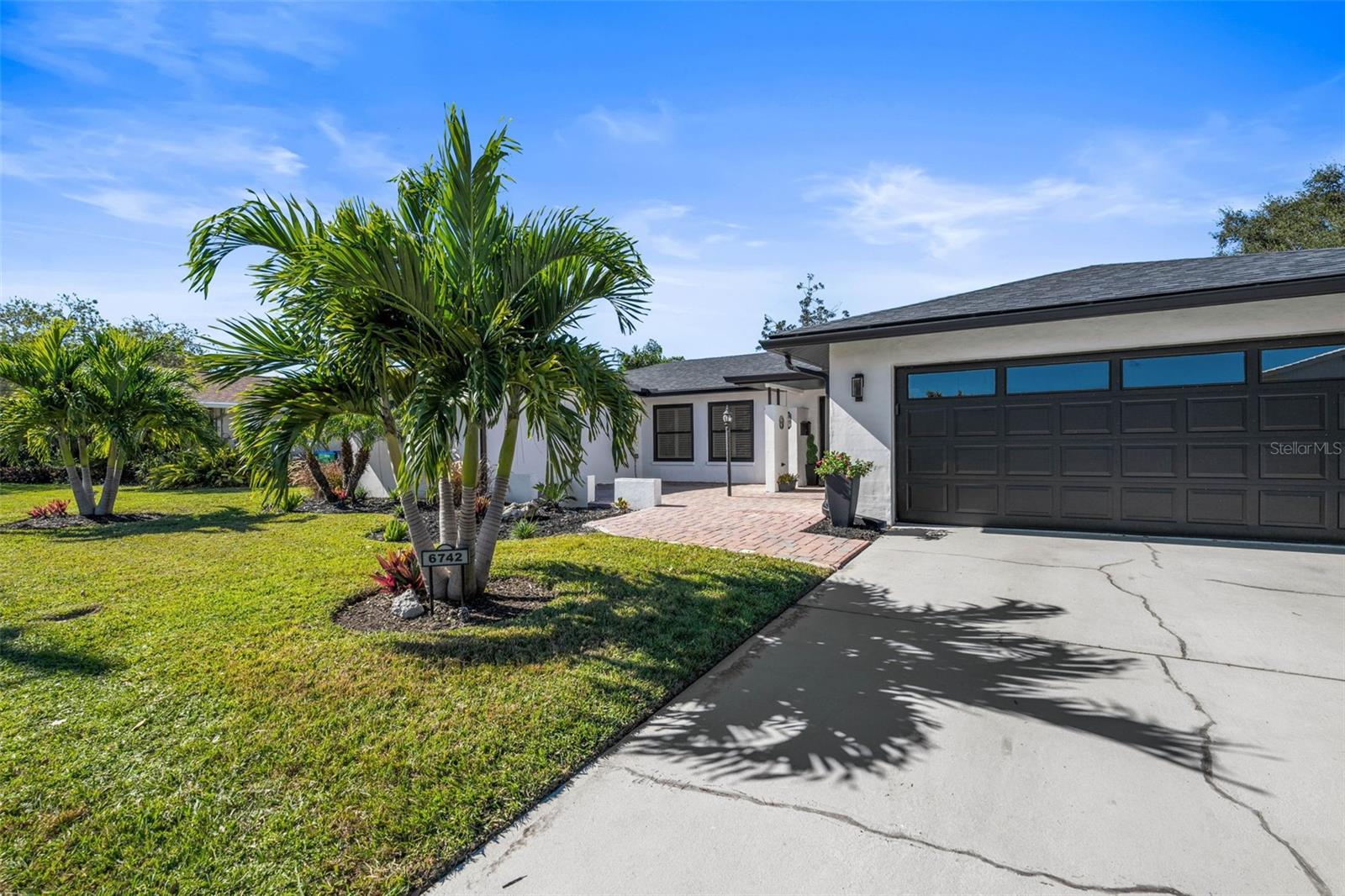 Image 66 of 88 For 6742 Tequesta Drive