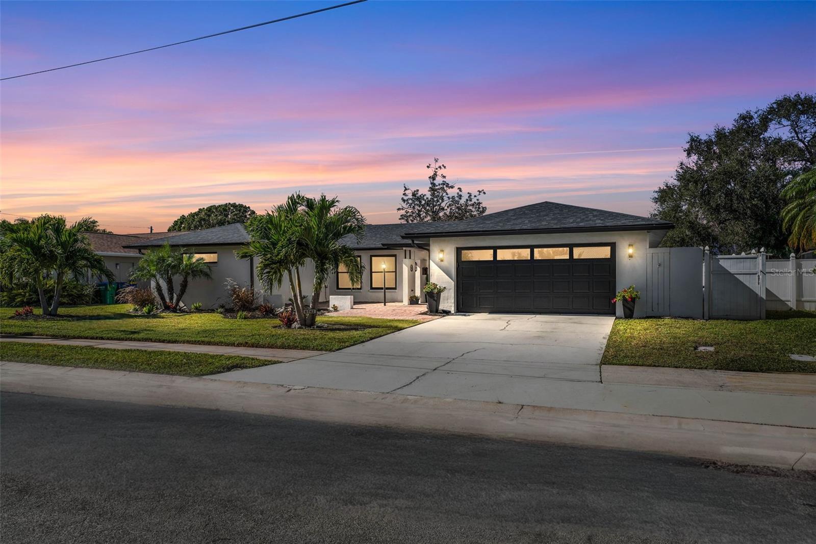 Image 84 of 88 For 6742 Tequesta Drive