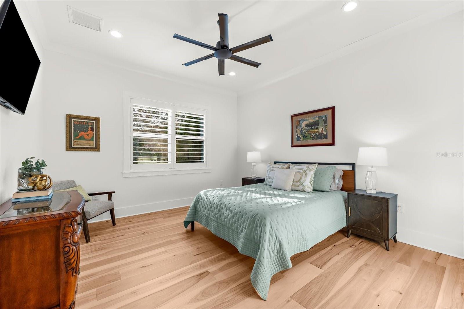 Image 38 of 77 For 1044 Riverside Ridge Road