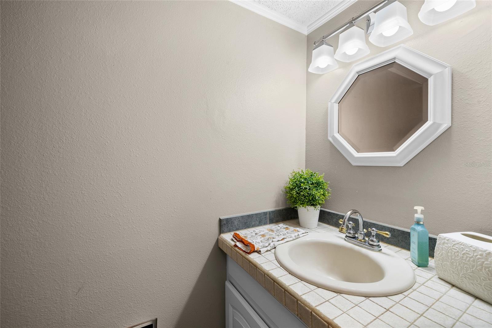 Image 16 of 38 For 7441 121st Terrace