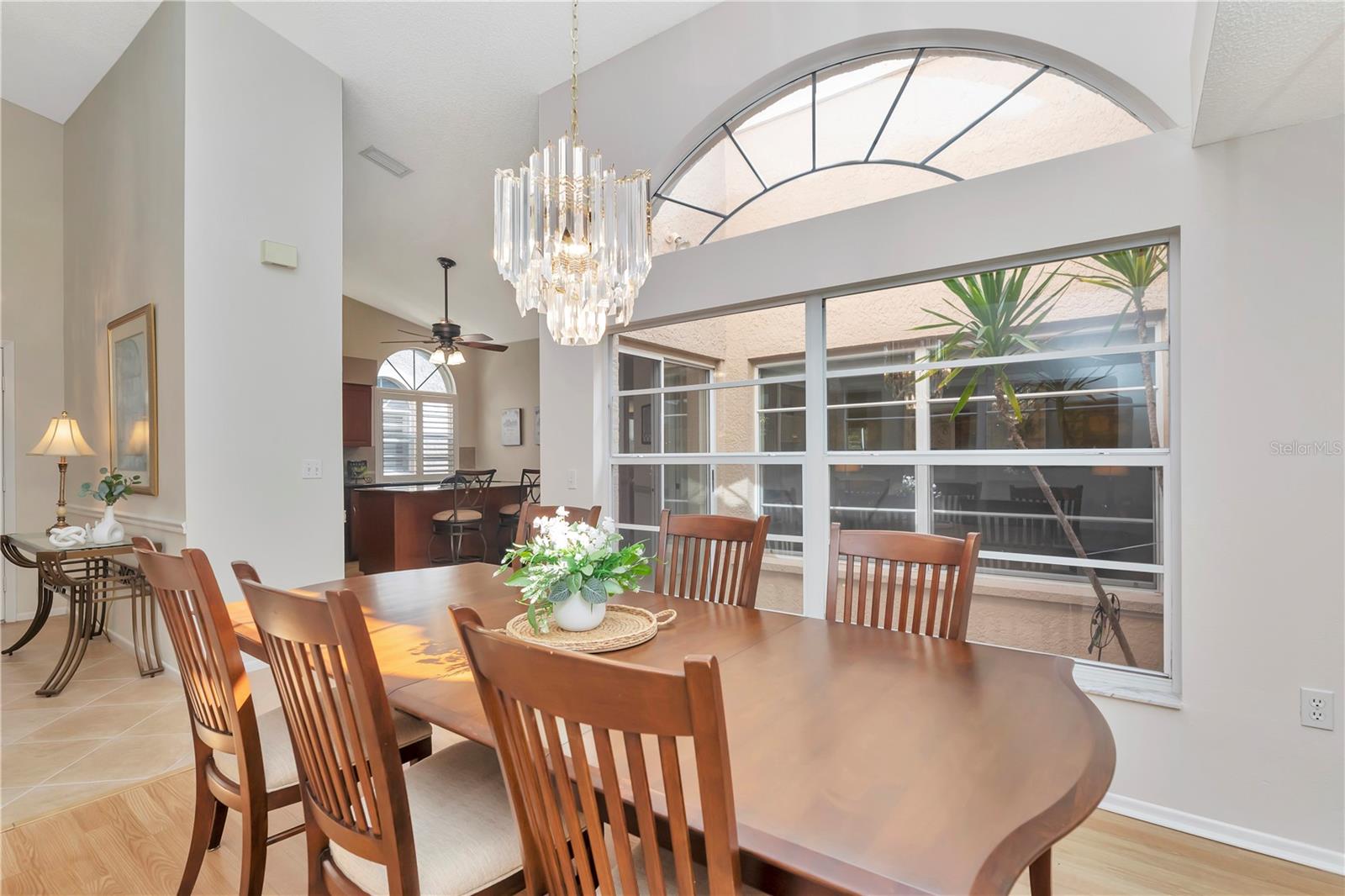 Image 15 of 50 For 3825 Darston Street