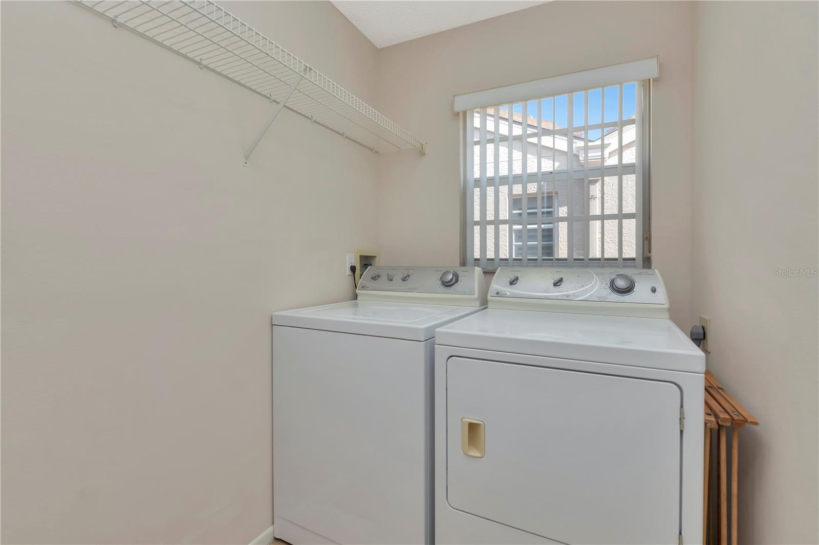 Image 25 of 50 For 3825 Darston Street