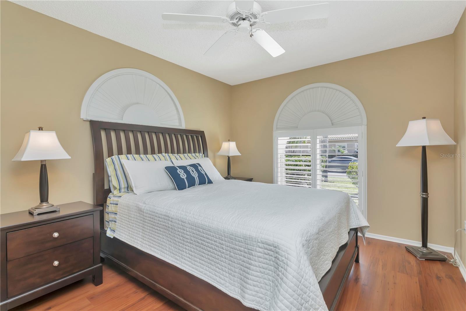 Image 26 of 50 For 3825 Darston Street