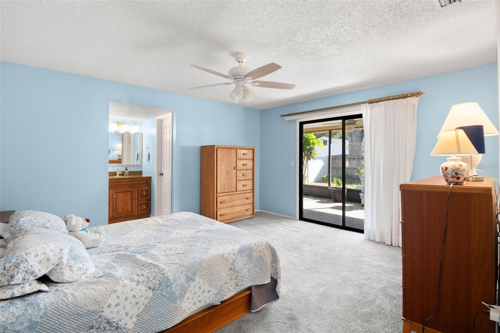 Image 21 of 32 For 110 Meadowcross Drive