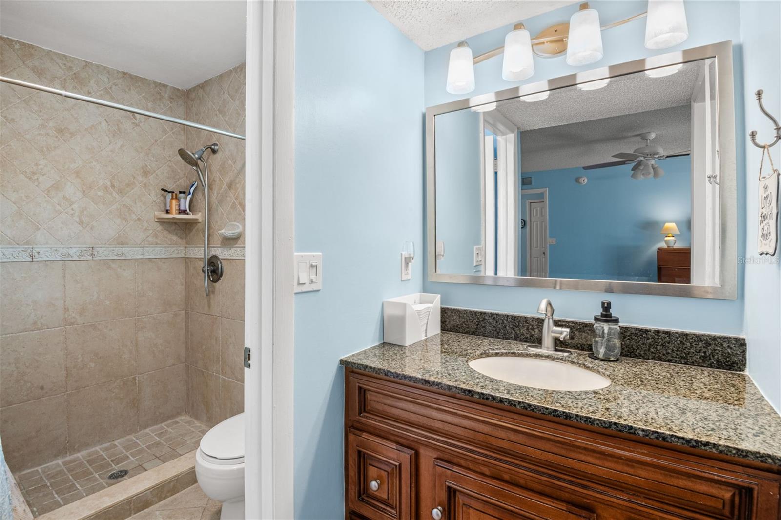 Image 23 of 32 For 110 Meadowcross Drive