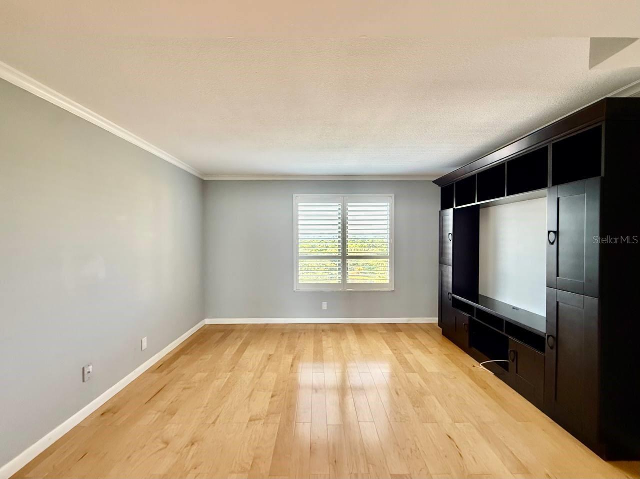 Image 19 of 37 For 2620 Cove Cay Drive 1001