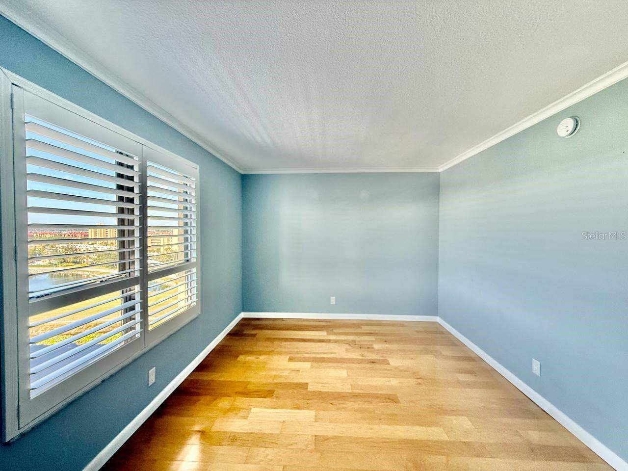 Image 29 of 37 For 2620 Cove Cay Drive 1001