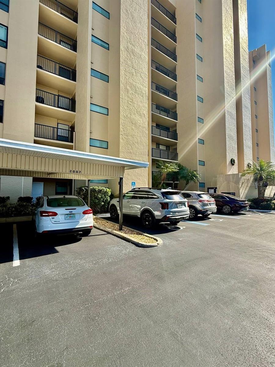 Image 3 of 37 For 2620 Cove Cay Drive 1001