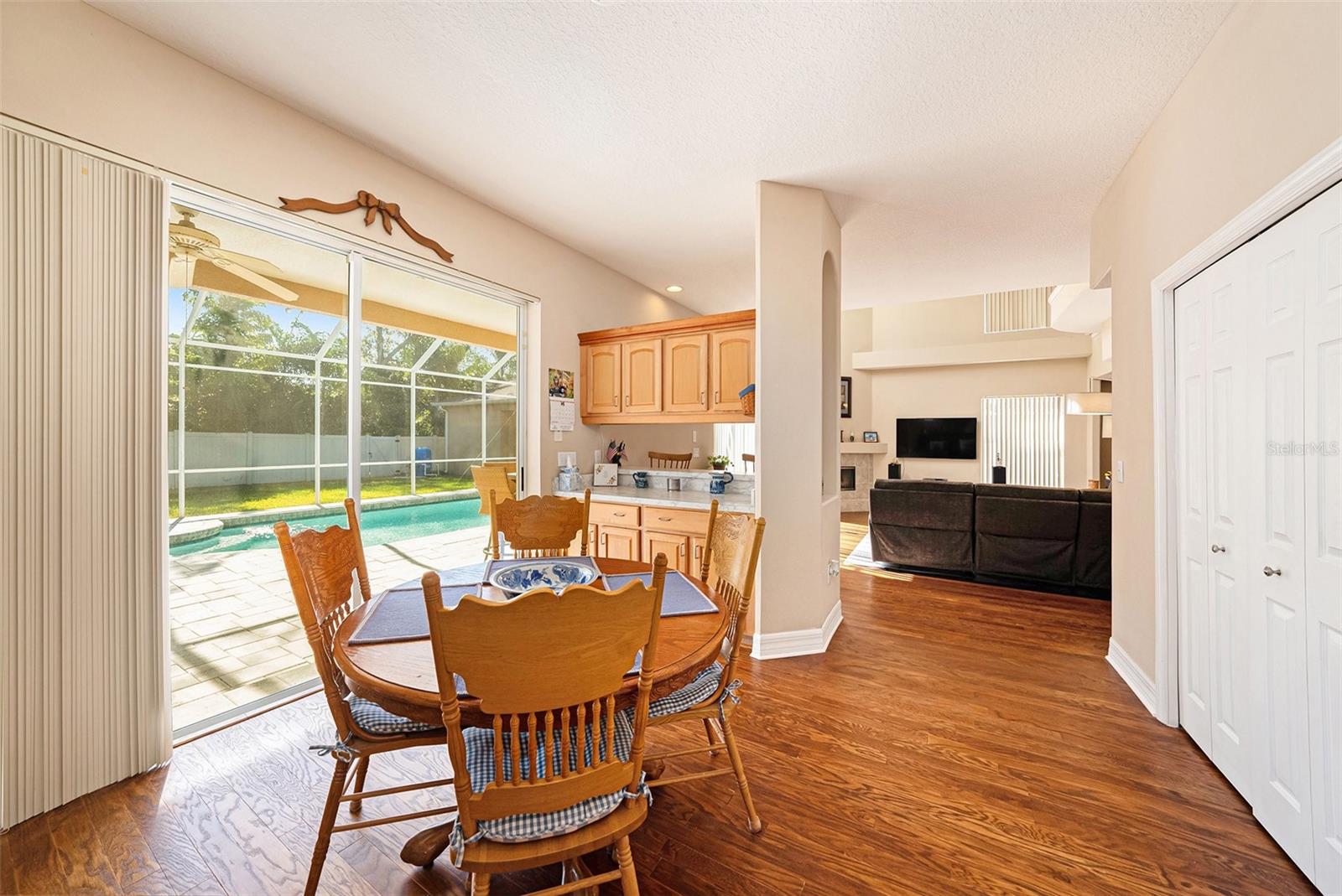 Image 12 of 44 For 8805 Cross Landing Lane