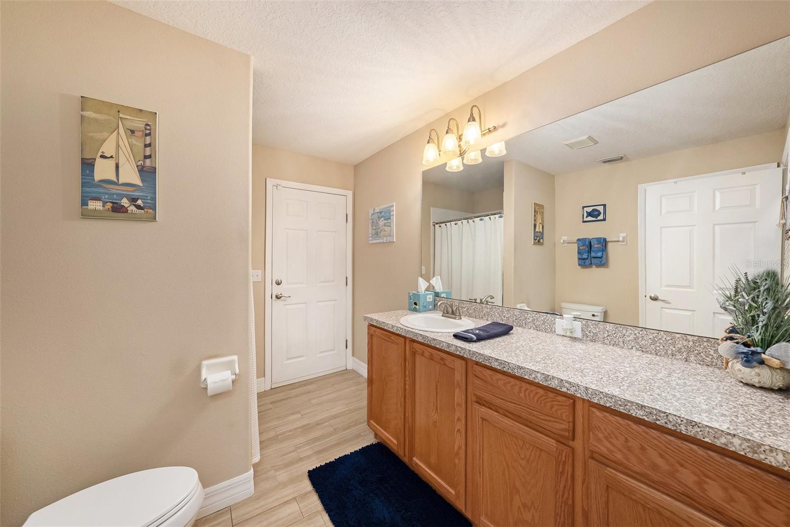 Image 17 of 44 For 8805 Cross Landing Lane