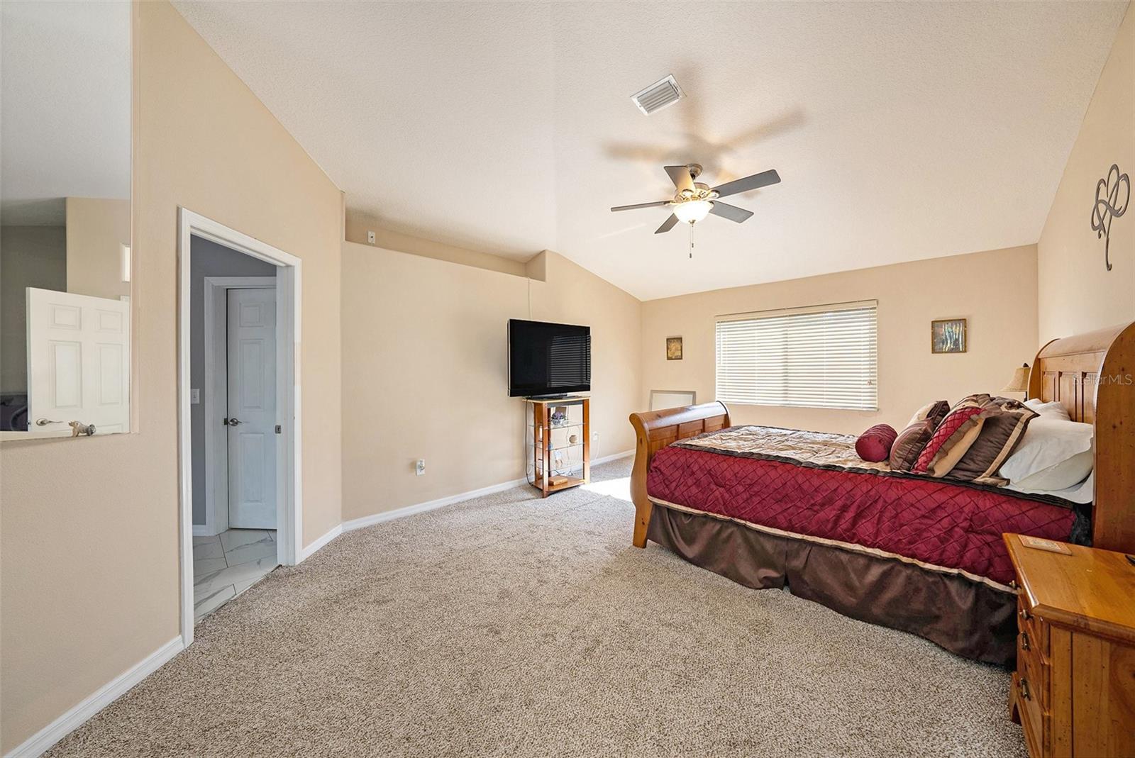 Image 18 of 44 For 8805 Cross Landing Lane