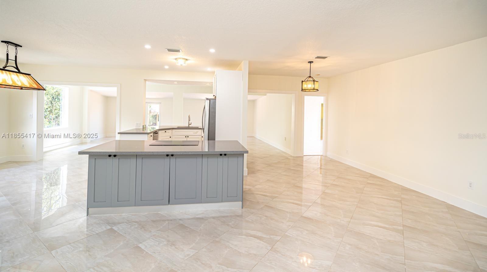 Image 18 of 23 For 2810 114th Avenue