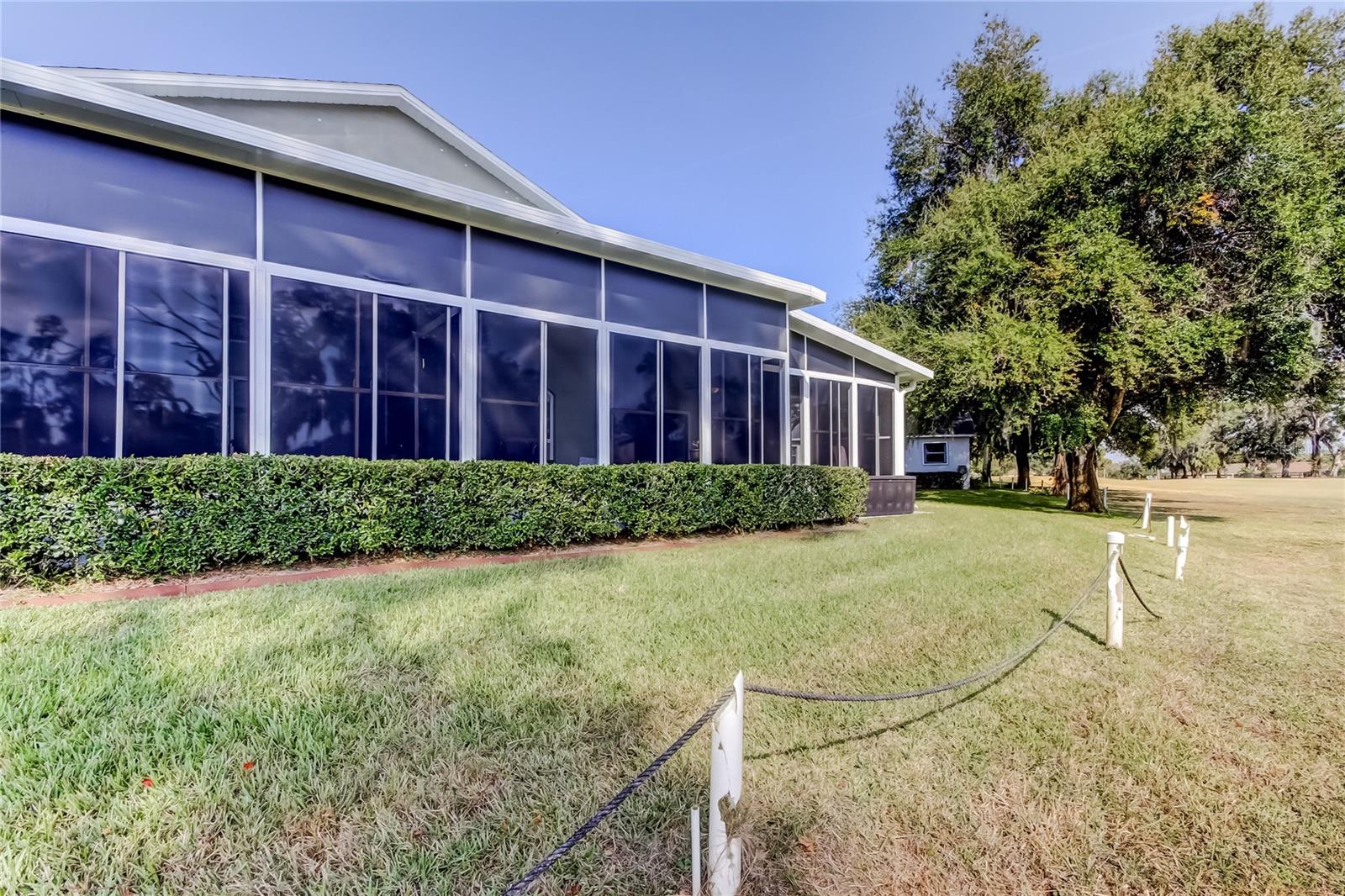 Image 32 of 44 For 13428 Norman Circle