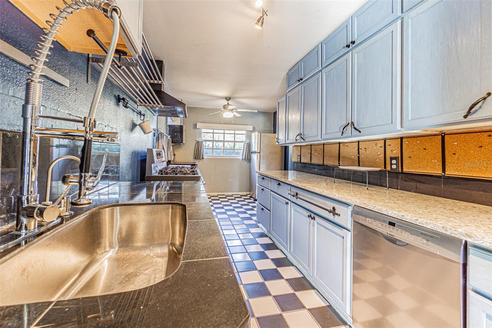 Image 18 of 54 For 12510 Forest Hills Drive