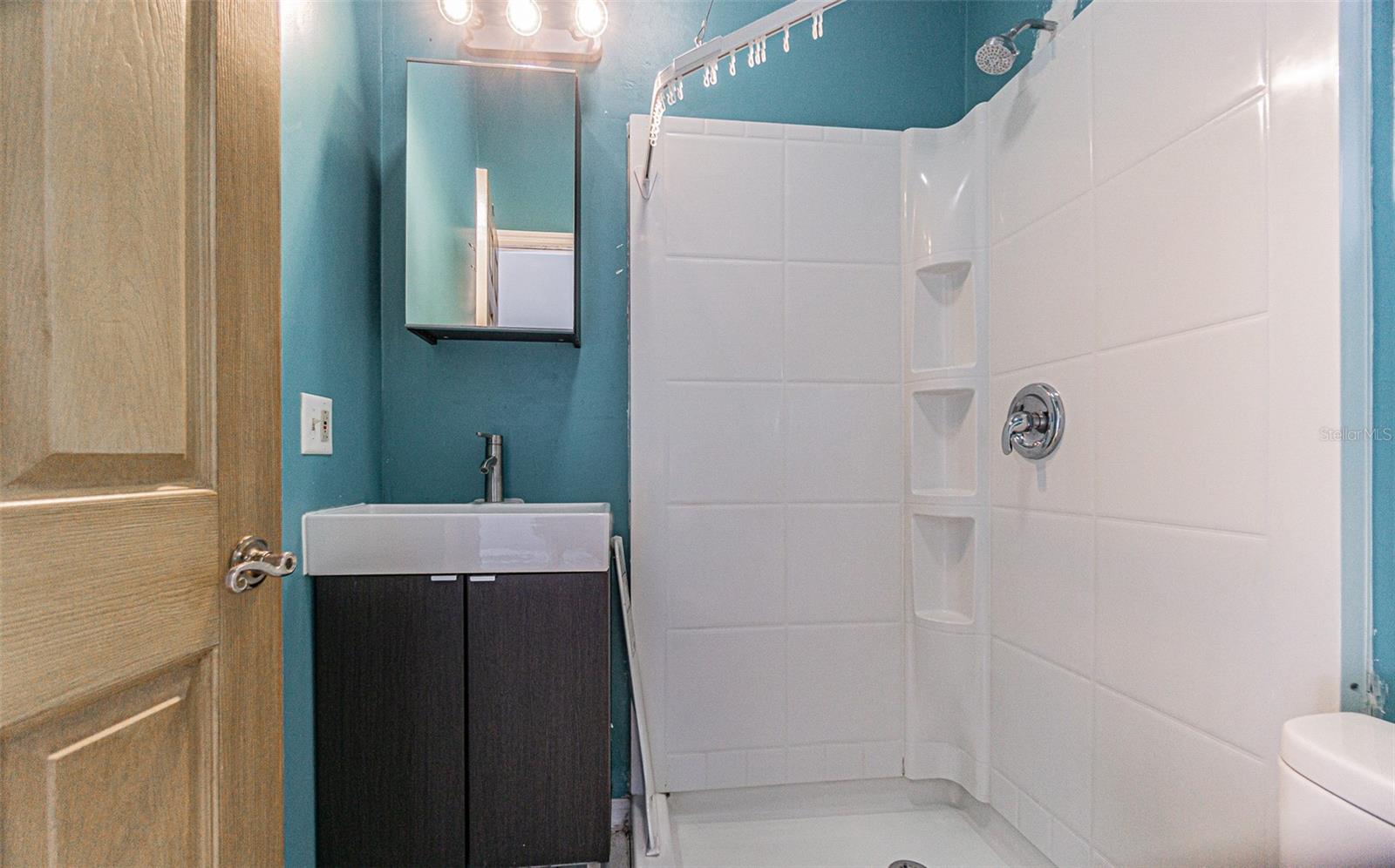 Image 26 of 54 For 12510 Forest Hills Drive