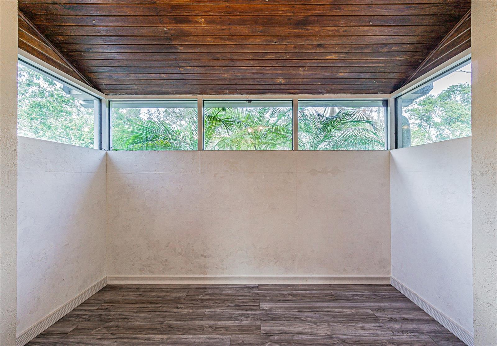 Image 28 of 54 For 12510 Forest Hills Drive