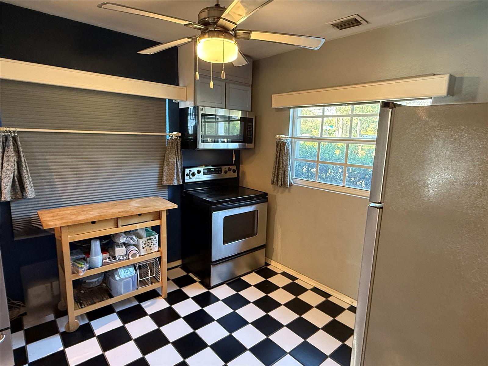 Image 29 of 54 For 12510 Forest Hills Drive