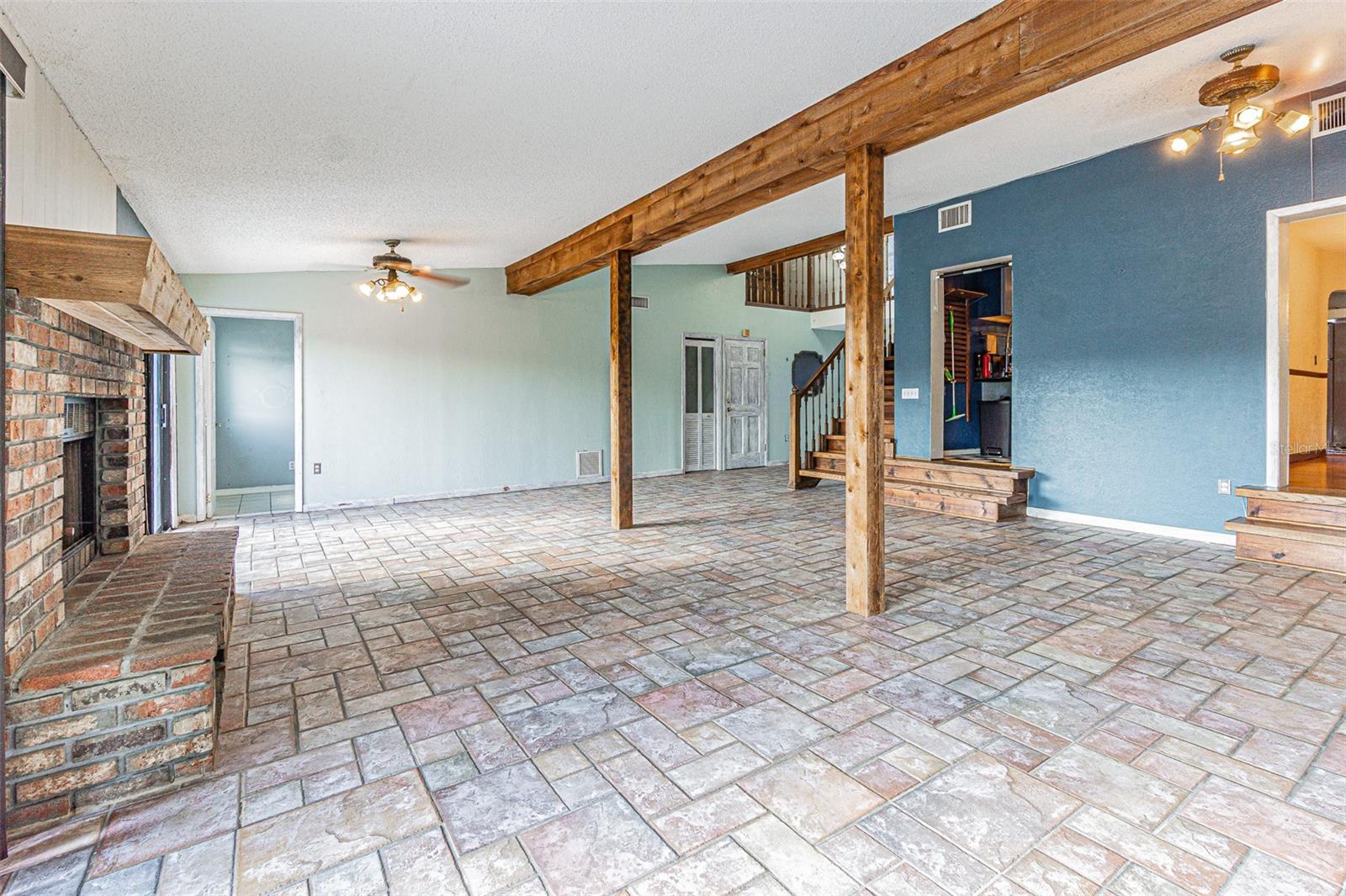 Image 5 of 54 For 12510 Forest Hills Drive