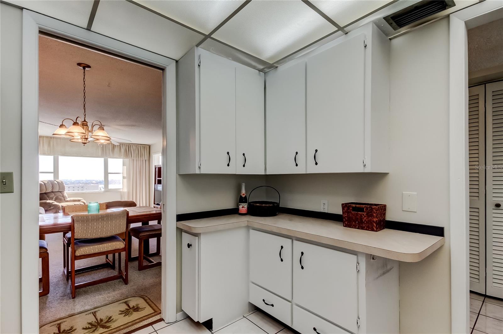 Image 10 of 45 For 4775 Cove Circle 1008