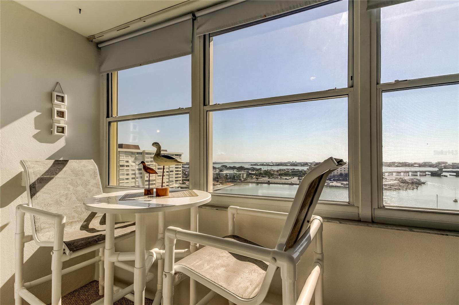 Image 24 of 45 For 4775 Cove Circle 1008