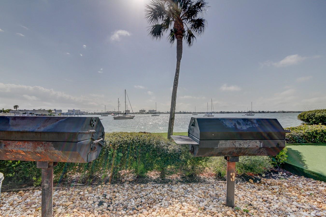 Image 40 of 45 For 4775 Cove Circle 1008