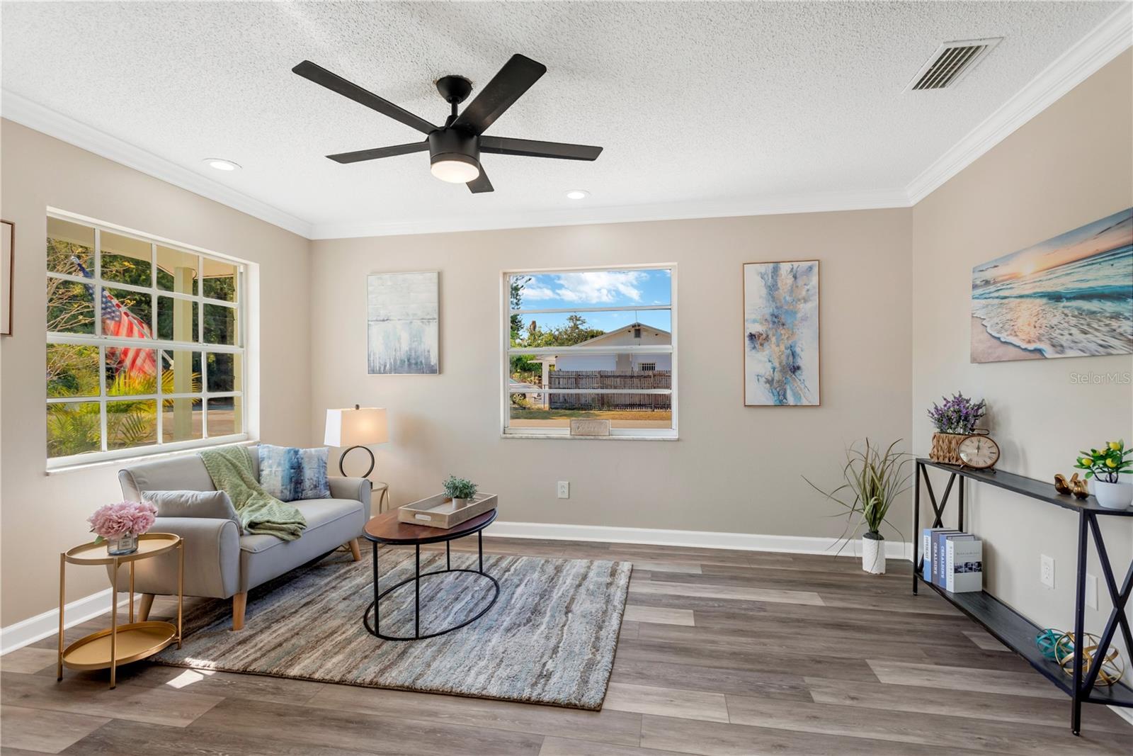 Image 2 of 23 For 1721 Humphrey Street