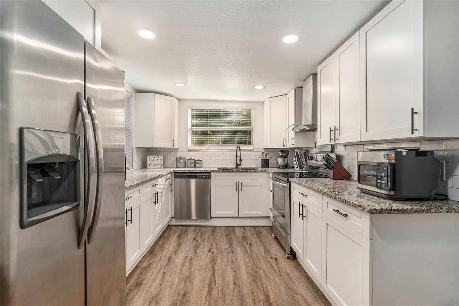 Image 3 of 15 For 4921 6th Street