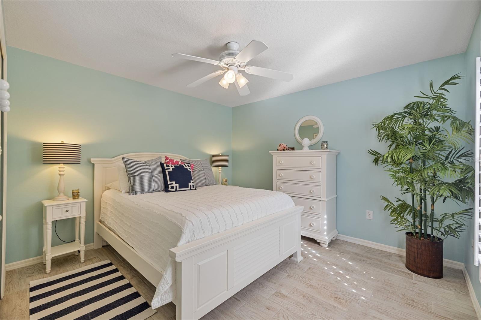 Image 34 of 53 For 5130 Spectacular Bid Drive