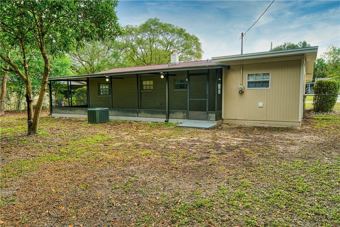 Image 17 of 29 For 6126 Whiteway Drive