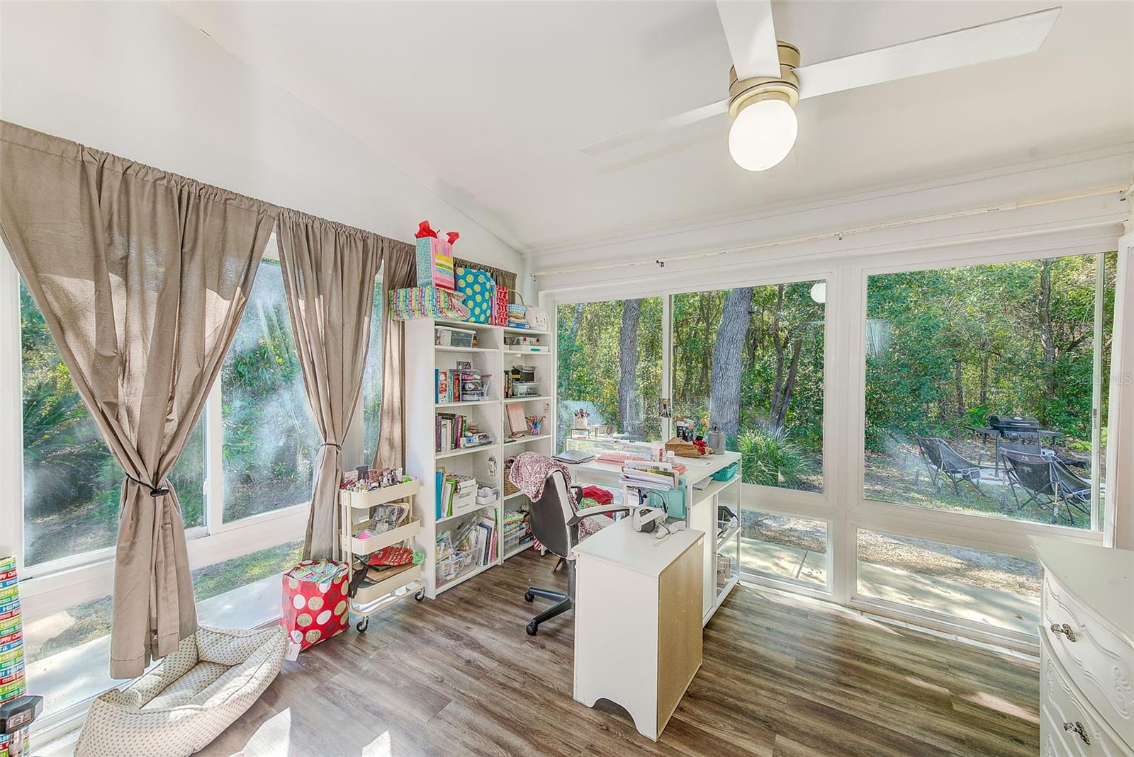 Image 26 of 51 For 30 Lemington Court